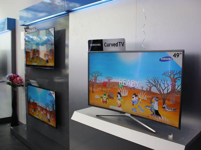 samsung-150418-08.jpg