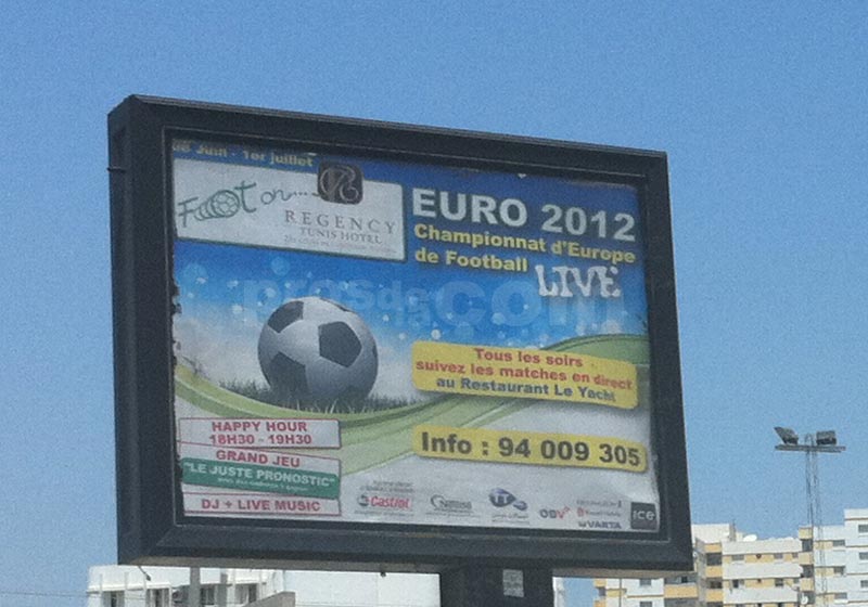 Euro 2012 : Foot on ...