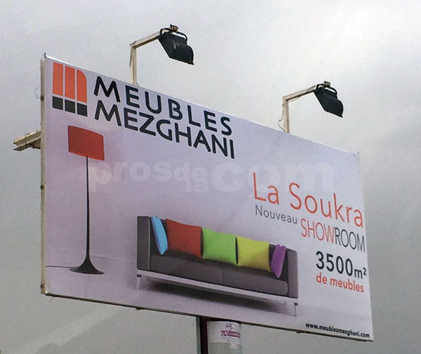 Campagne d'affichage : Meubles Mezghani